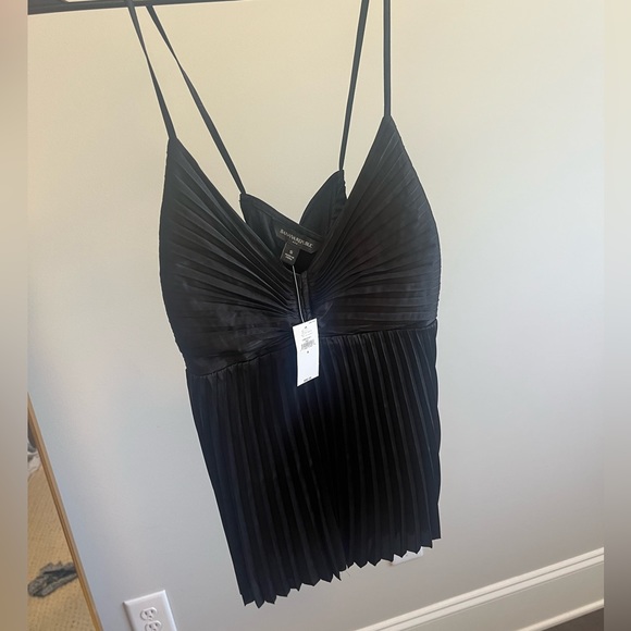 Banana Republic black tank - Picture 3 of 3